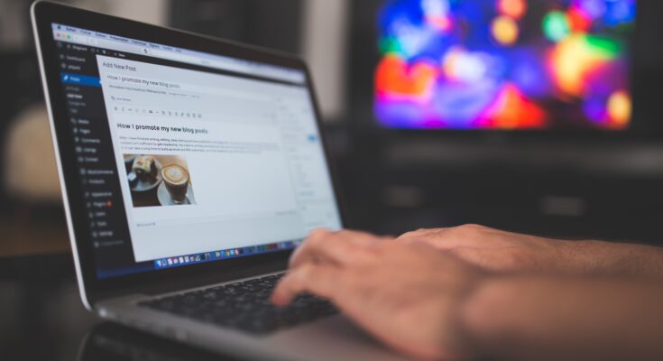 best AI writing tools for bloggers